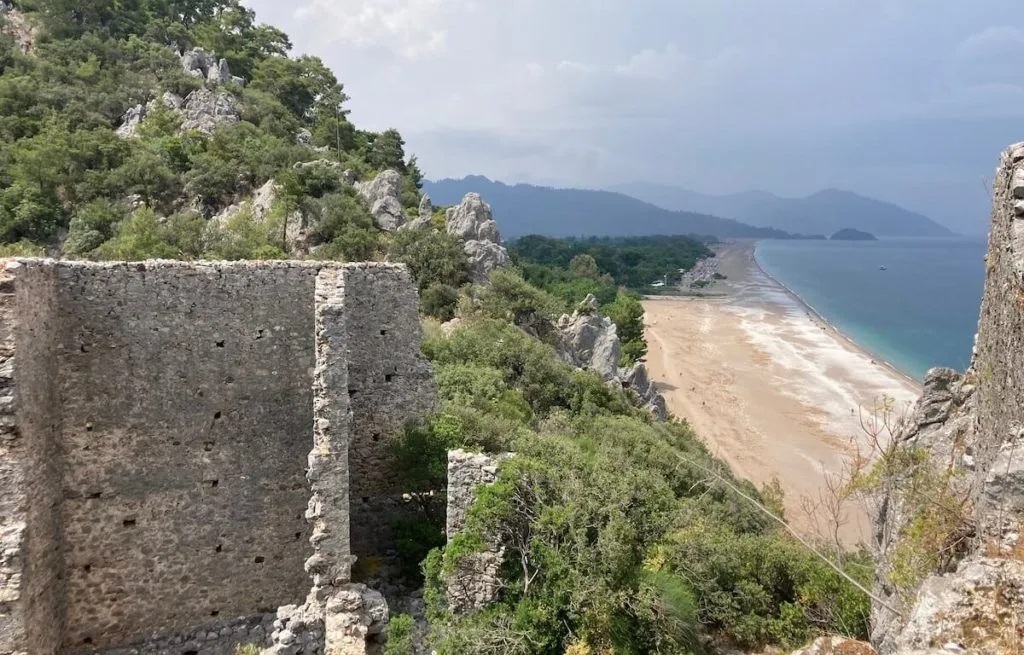 Korsanların sığınağı: Olimpos